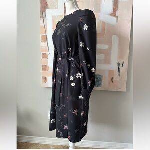 Long Sleeve Floral Elegand Midi Dress- Size 6